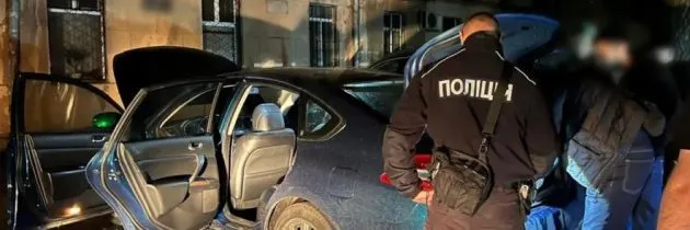 У центрі Одеси водій почав стрілянину по пішоходу, - ФОТО, ВІДЕО