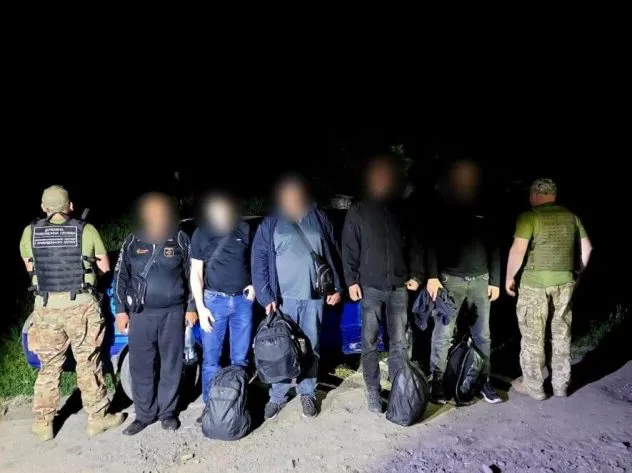 На Одещині затримали чотирьох чоловіків, які на таксі прямували до кордону