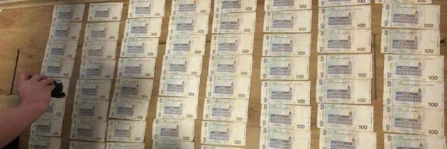41 тисяча за закриття справи: на Одещині помічника судді затримали на гарячому, - ФОТО