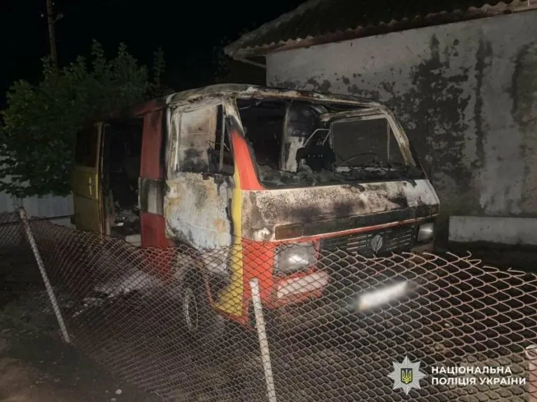 На Одещині чоловік після сварки вирішив спалити автівку знайомого: що вирішив суд