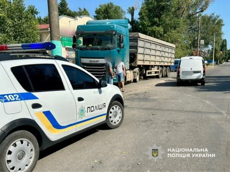 У жінки зламані ноги: судитимуть водія Renault, який збив пішохода на Одещині