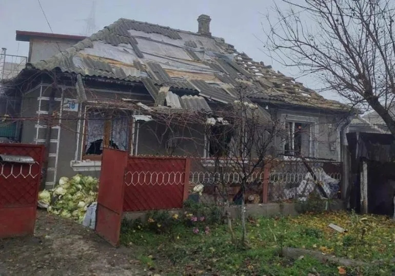 Ворожі дрони атакували Одещину вночі: пошкоджено енергооб'єкти та житлові будинки, - ФОТО