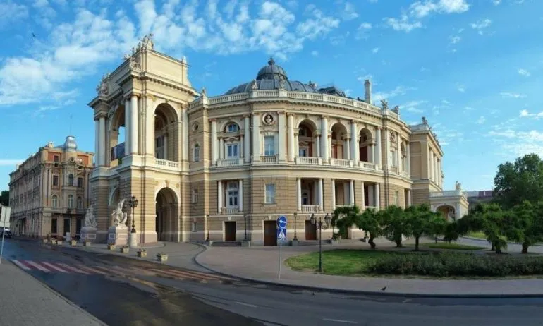 Одеський театр ляльок здобув дві нагороди престижної премії "ГРА" за виставу "Брехня"