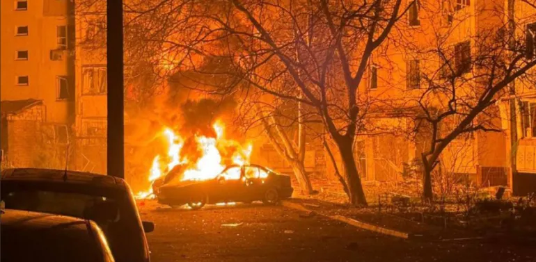 Наслідки нічної атаки на Одесу: шістьох людей госпіталізували