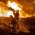 Палала залізниця та розливалося пальне: що відомо про нічну атаку по Одещині, - ФОТО
