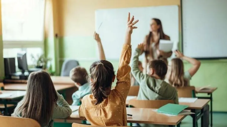 Одещина - у першій трійці в Україні по кількості жінок - вчителів та директорів шкіл