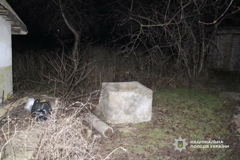 Жорстоке вбивство на Одещині: тіло чоловіка знайшли у колодязі
