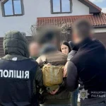 "Потрібні люди вирішать": на Одещині затримали військового одразу після передачі грошей, - ФОТО