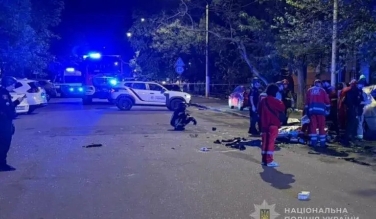 В Одесі вибухнув автомобіль: постраждали двоє людей