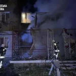 Російські безпілотники атакували південь Одещини: спалахнули балкони й автомагазин, - ФОТО