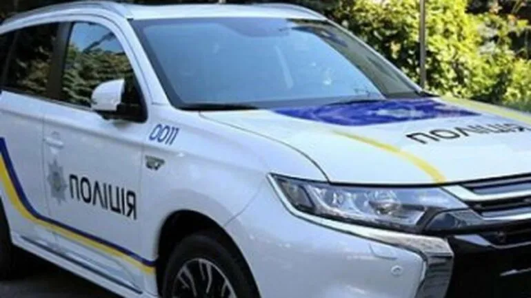 Стрілянина біля дитячого майданчика в Одесі: чоловіка затримали з пістолетом